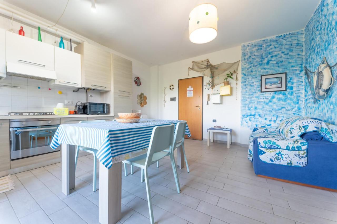 Willa Azzurro Lido Adriano Vista Mare Zewnętrze zdjęcie
